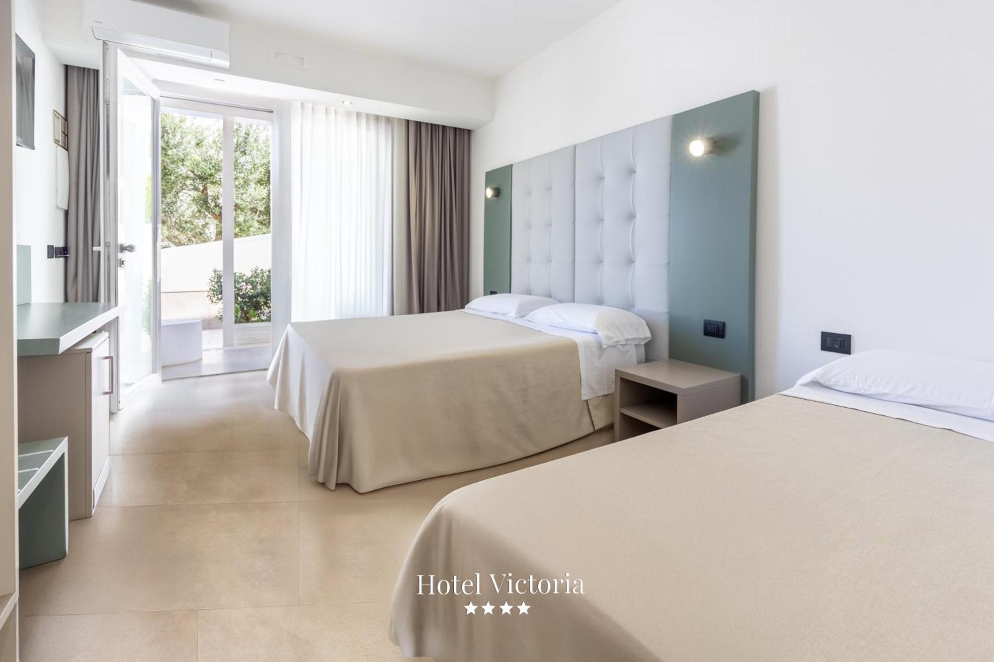 Hotel Victoria Torre Santa Sabina Exterior photo